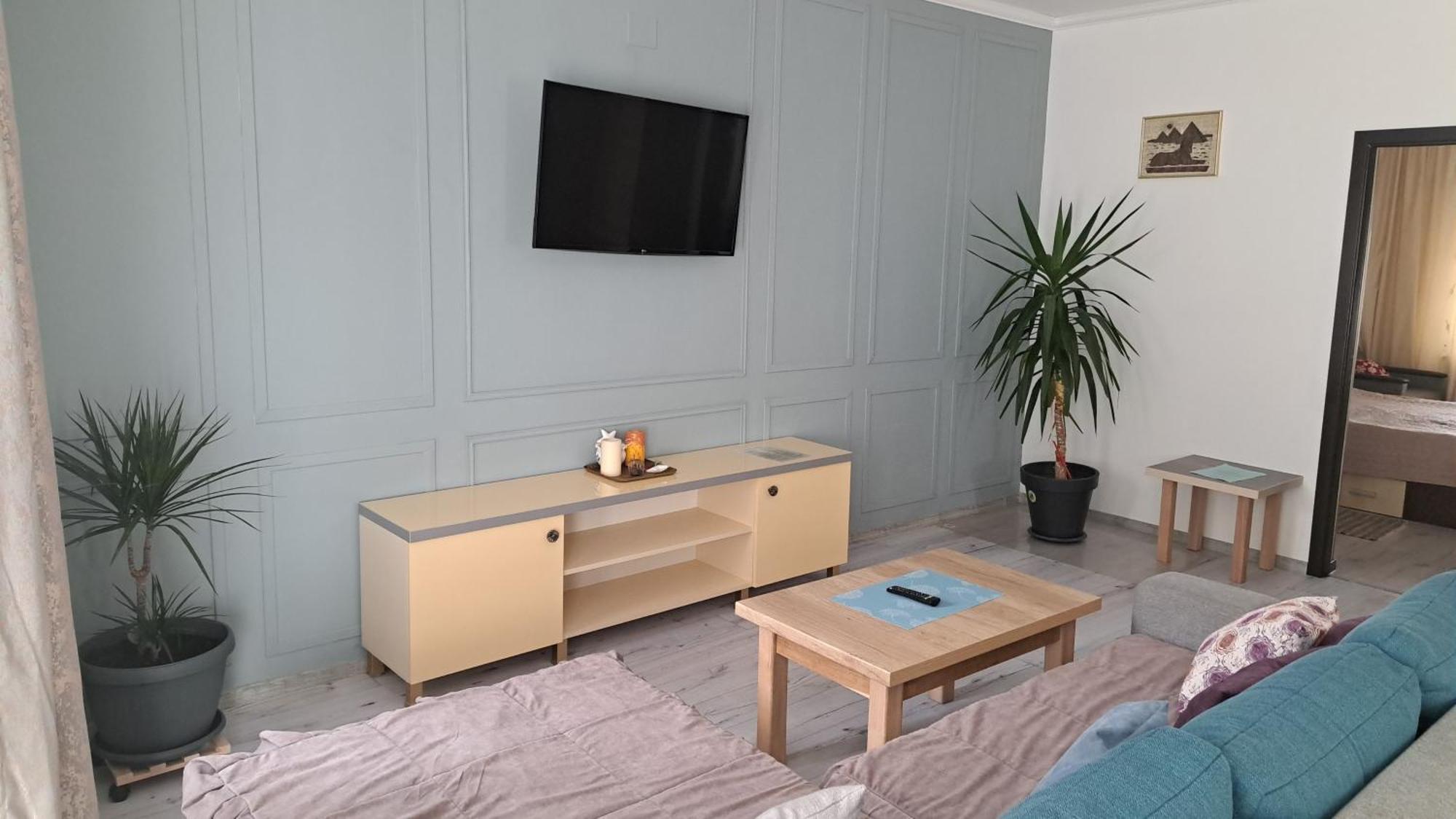 Casa Alba 호텔 Năvodari 외부 사진