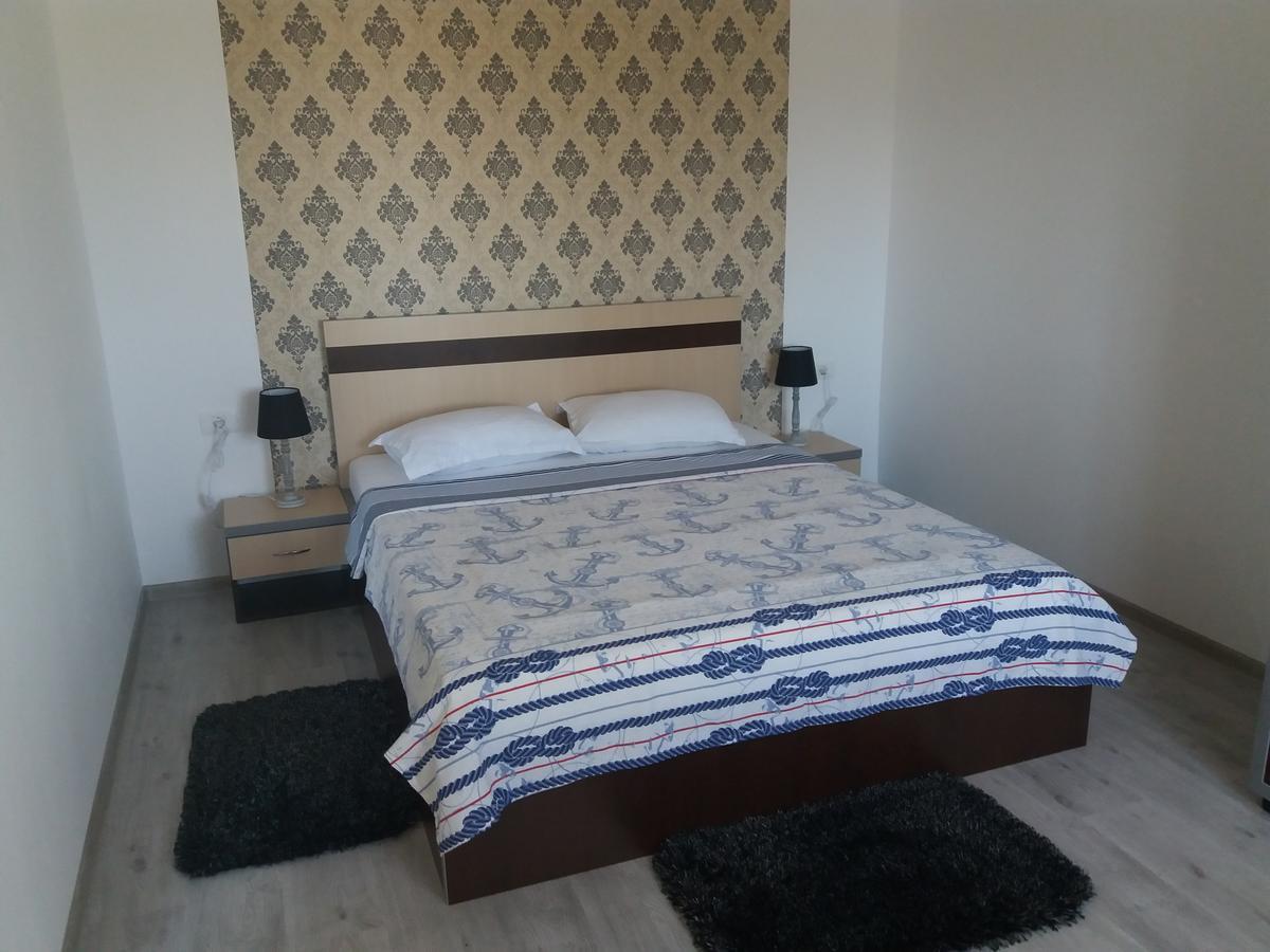 Casa Alba 호텔 Năvodari 외부 사진
